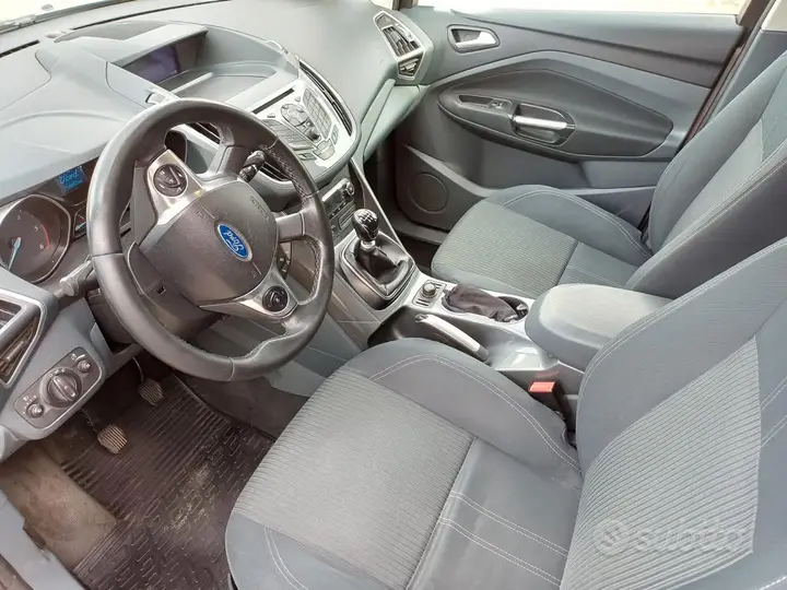 Ford C-Max 2012 photo 4
