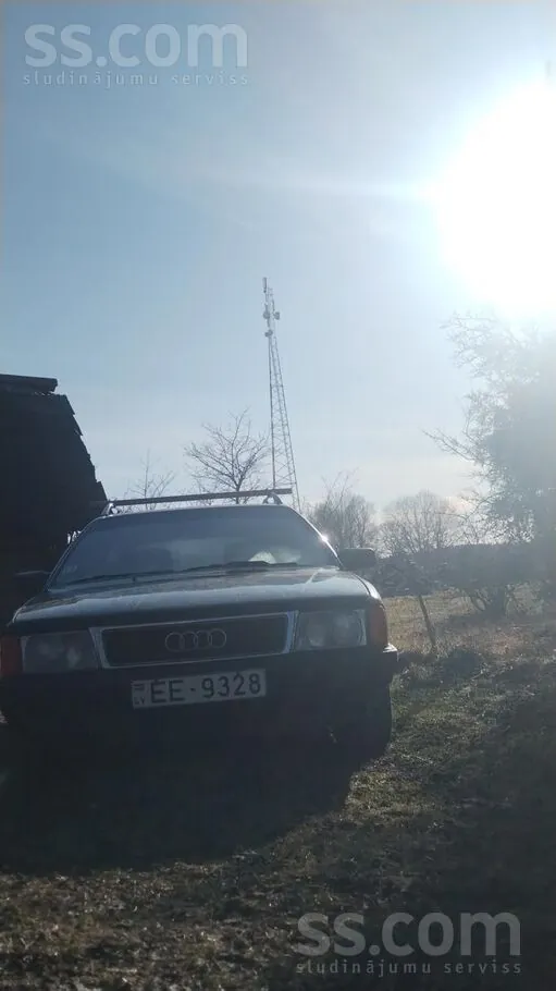 Audi 100