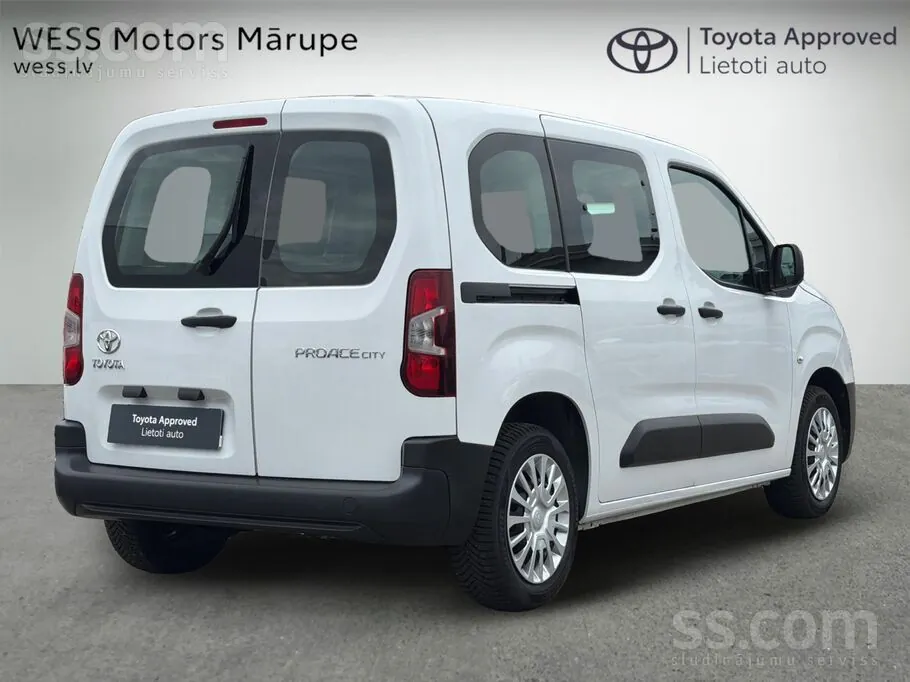 Toyota Proace City Verso 2022 photo 2