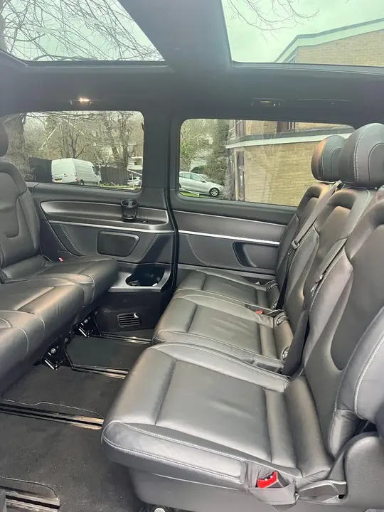 Mercedes-Benz V-Class 2021 photo 4