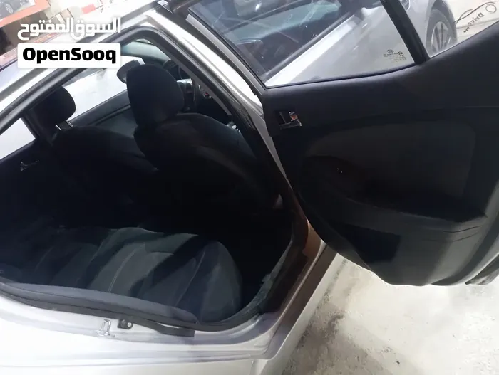 Kia Optima 2012 photo 3
