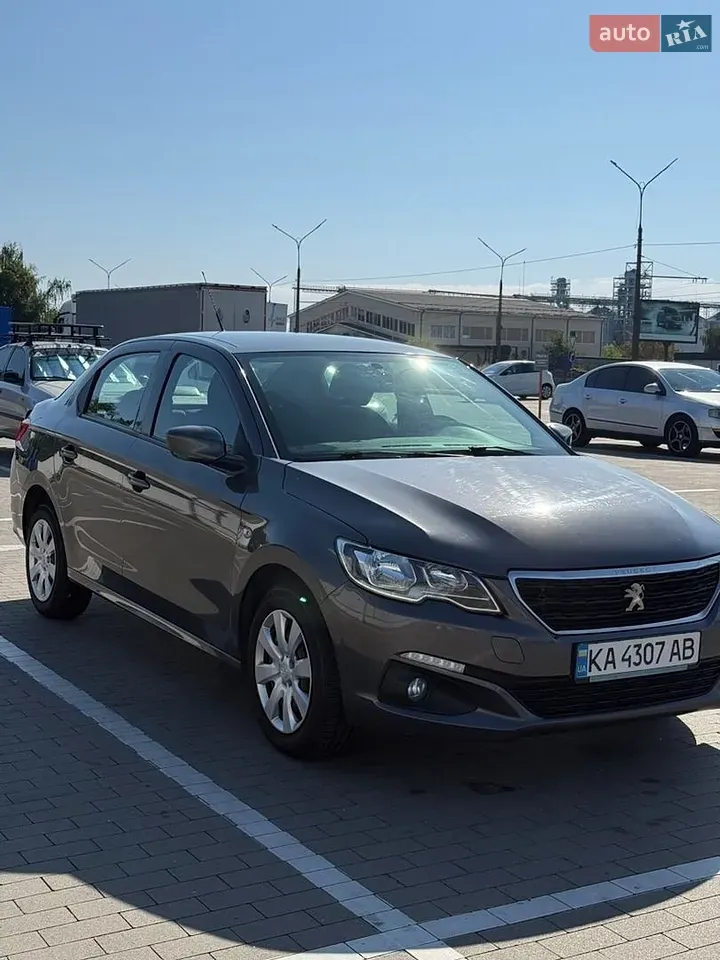Peugeot 301 2019 photo 5