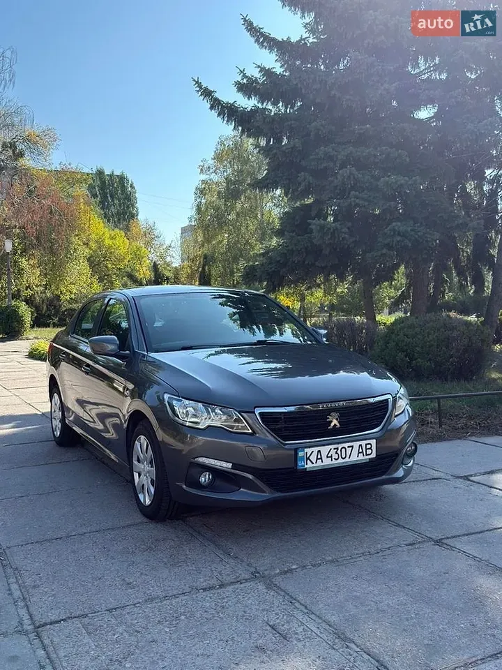 Peugeot 301