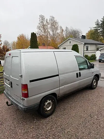 Peugeot Expert 2003 photo 2