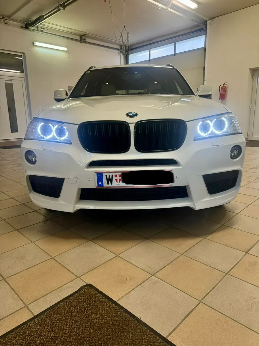 BMW X3 2012 photo 3