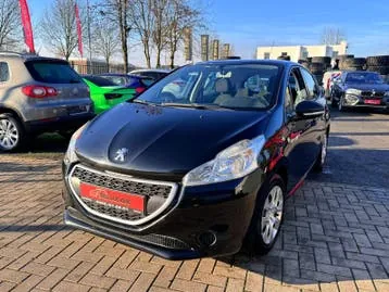 Peugeot 208 2013 photo 3