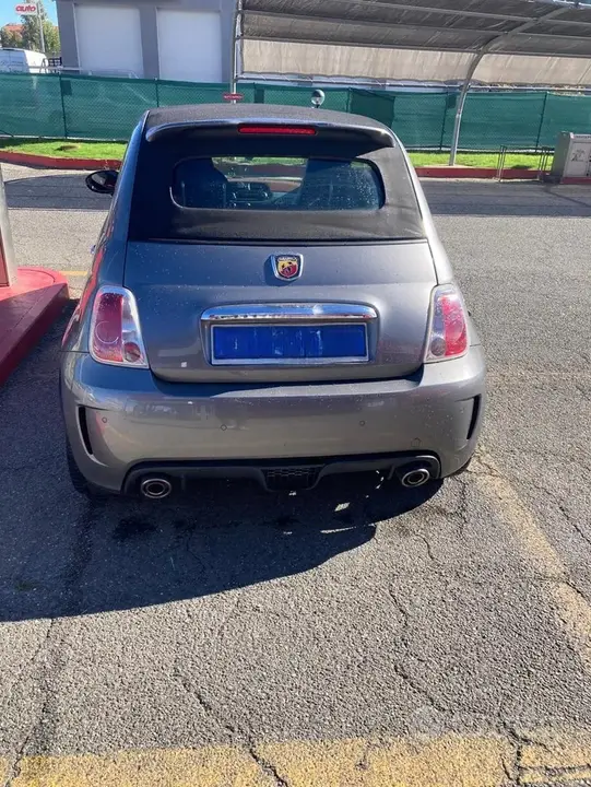 Abarth 500C 2011 photo 2