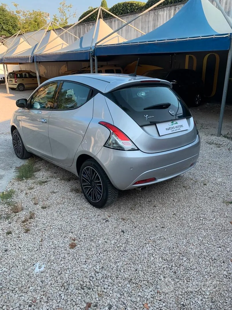 Lancia Ypsilon 2021 photo 5