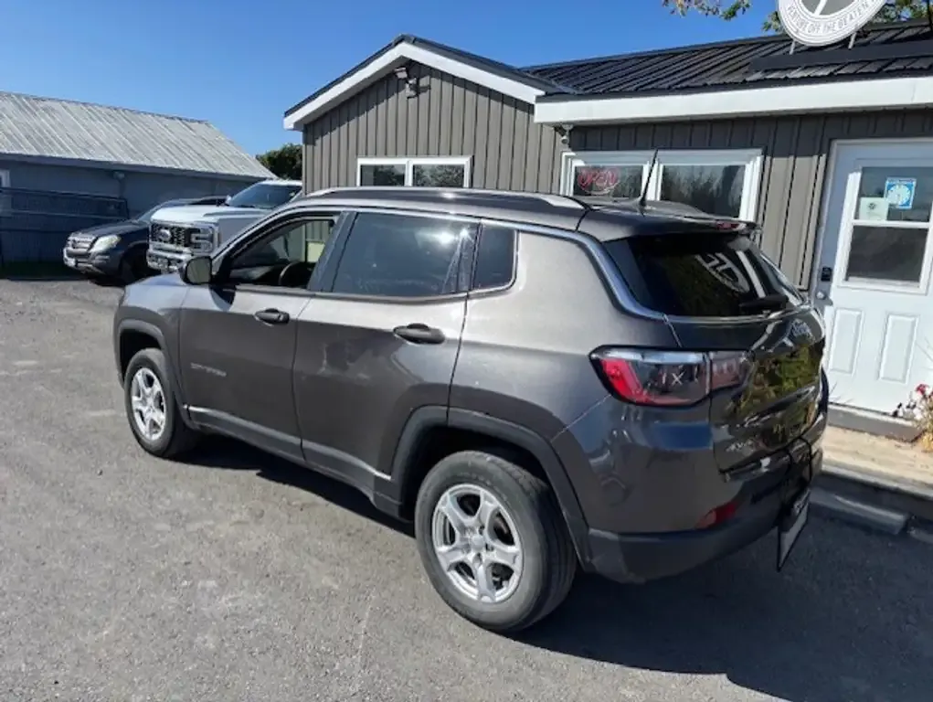 Jeep Compass 2022 photo 3