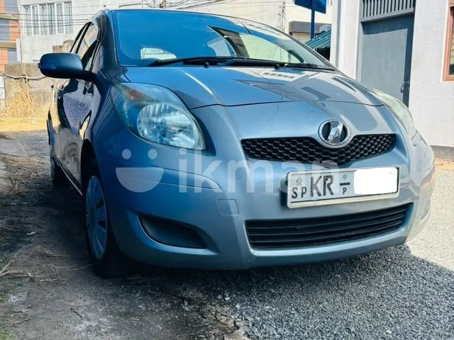 Toyota Vitz 2008 photo 3