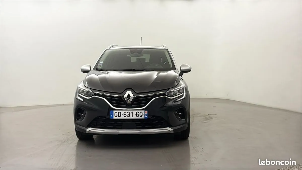 Renault Captur 2021 photo 2