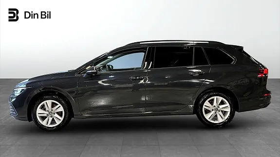 Volkswagen Golf I 2022 photo 2
