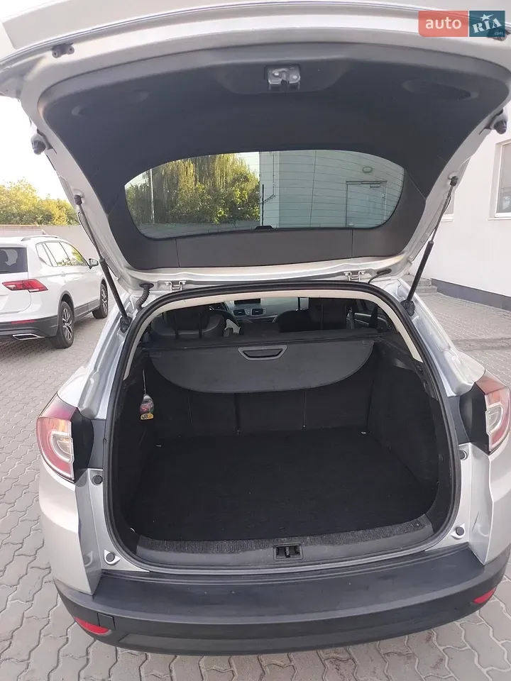 Renault Megane 2016 photo 3