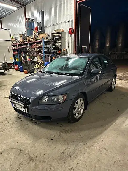 Volvo S40 2005 photo 2