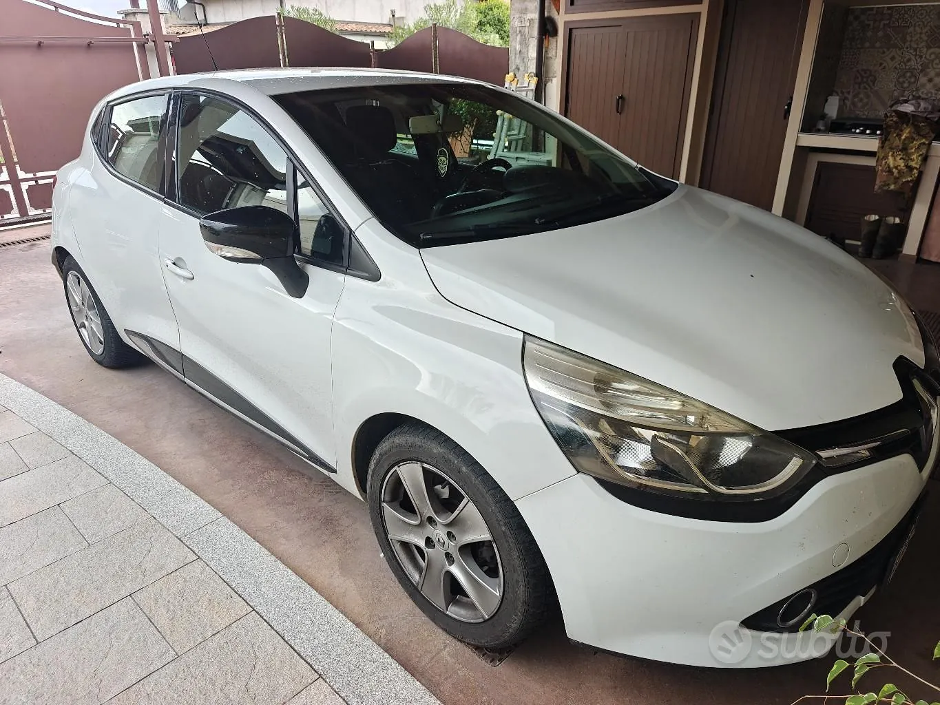 Renault Clio 2014 photo 3