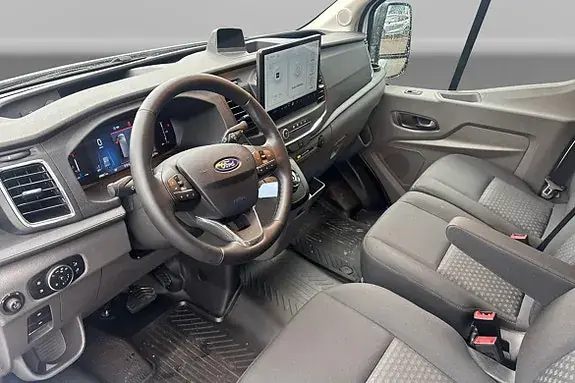 Ford Transit 2026 photo 4