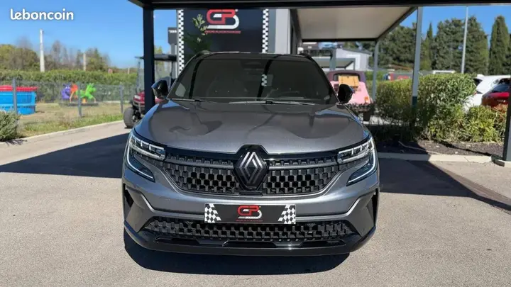 Renault Espace 2023 photo 2