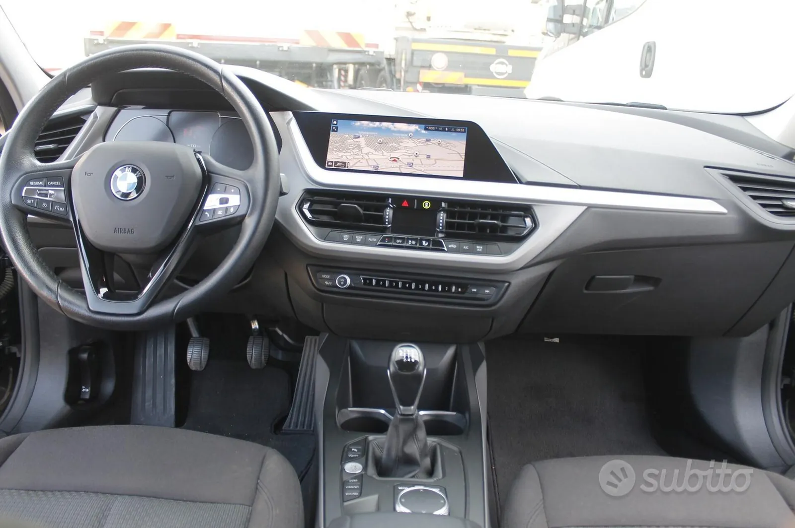 BMW 1 Series 2020 photo 5
