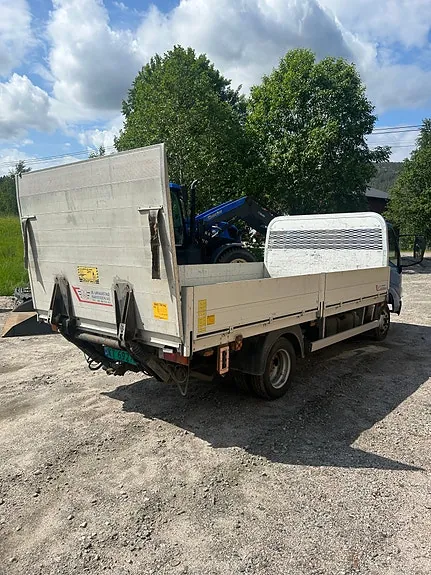 Toyota Dyna 100 2005 photo 3