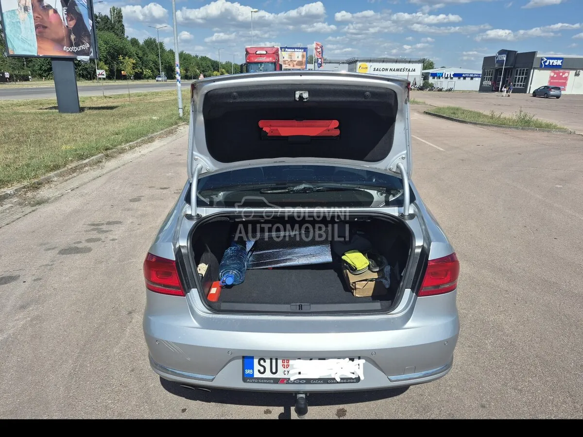 Volkswagen Passat B7 2011 photo 5