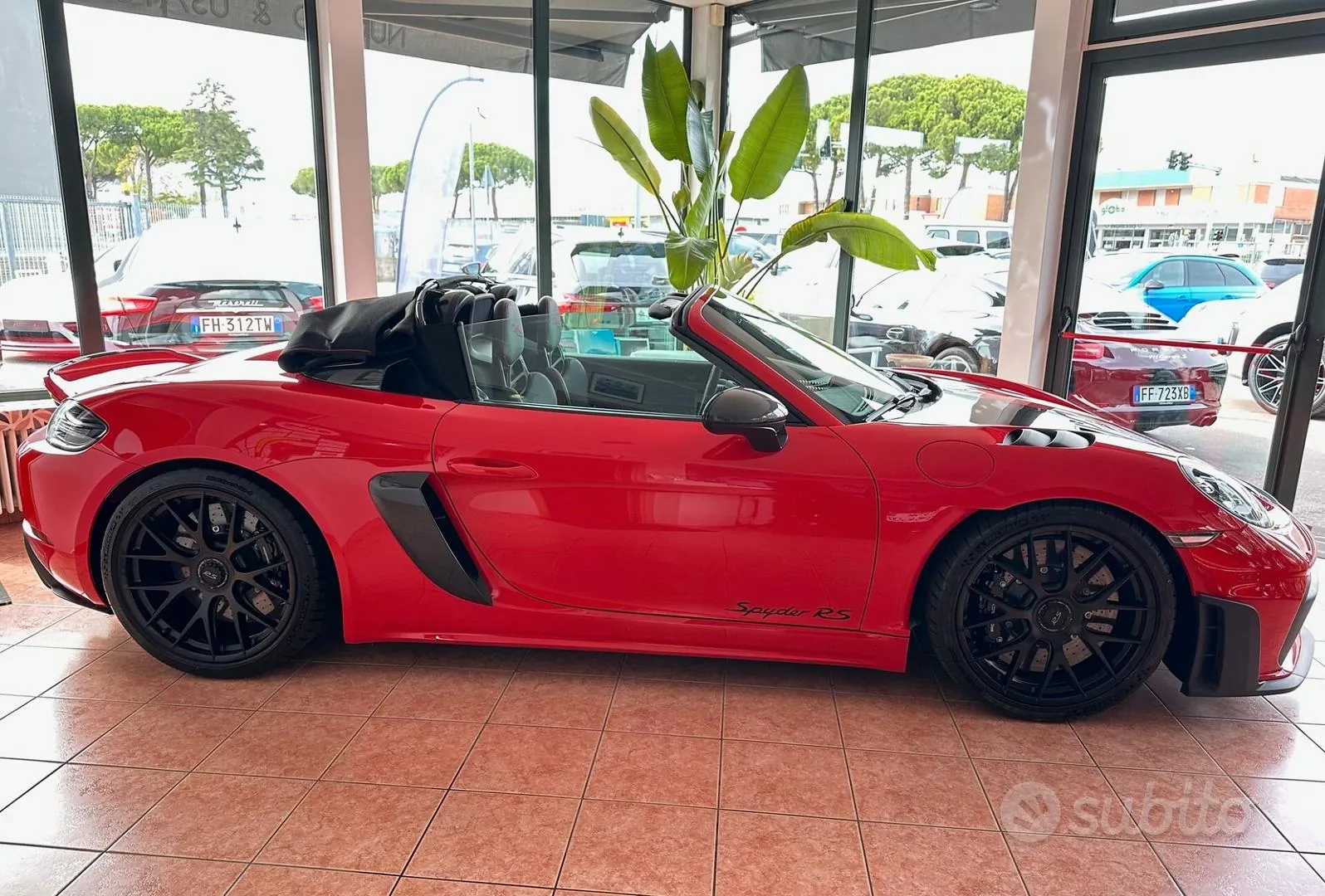 Porsche 718 Spyder 2024 photo 2