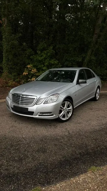 Mercedes-Benz E250