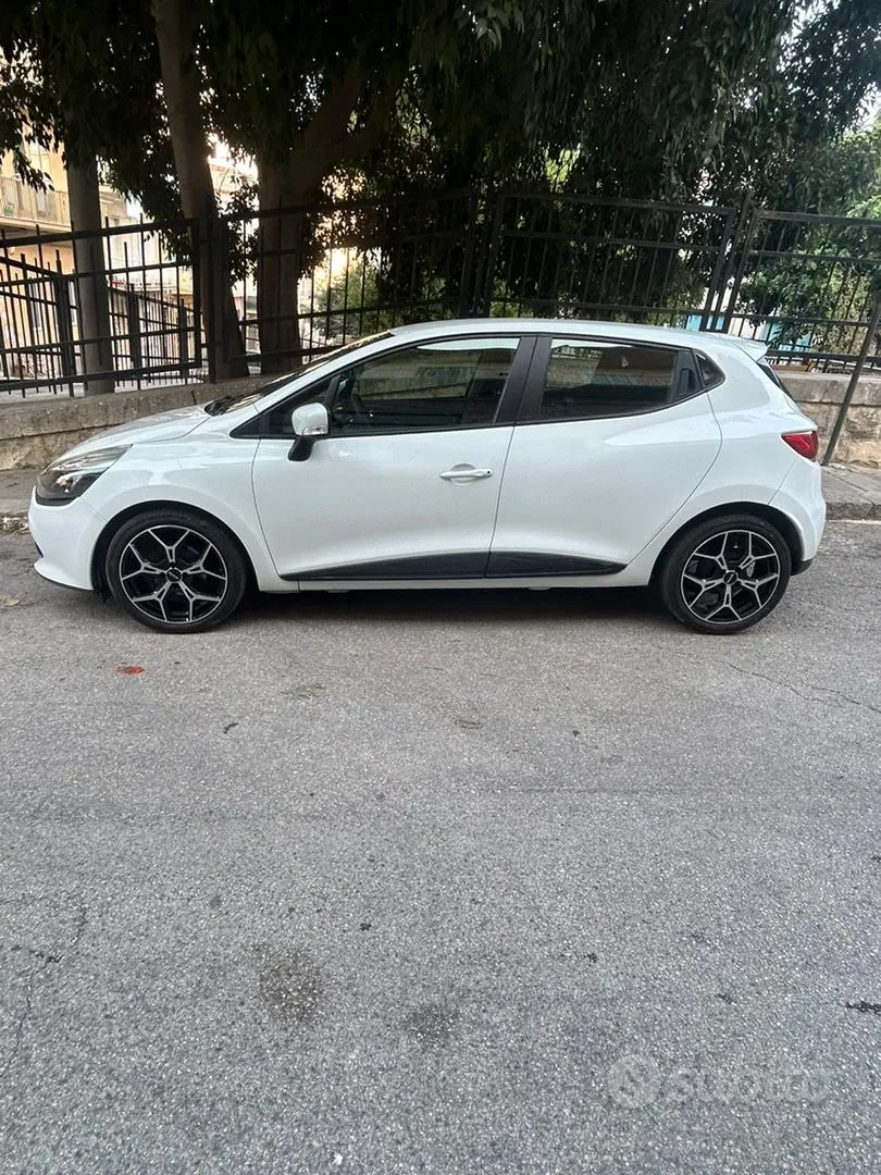Renault Clio 2016 photo 3