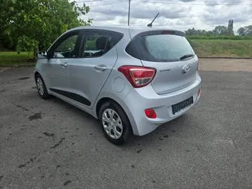 Hyundai I10 2016 photo 2