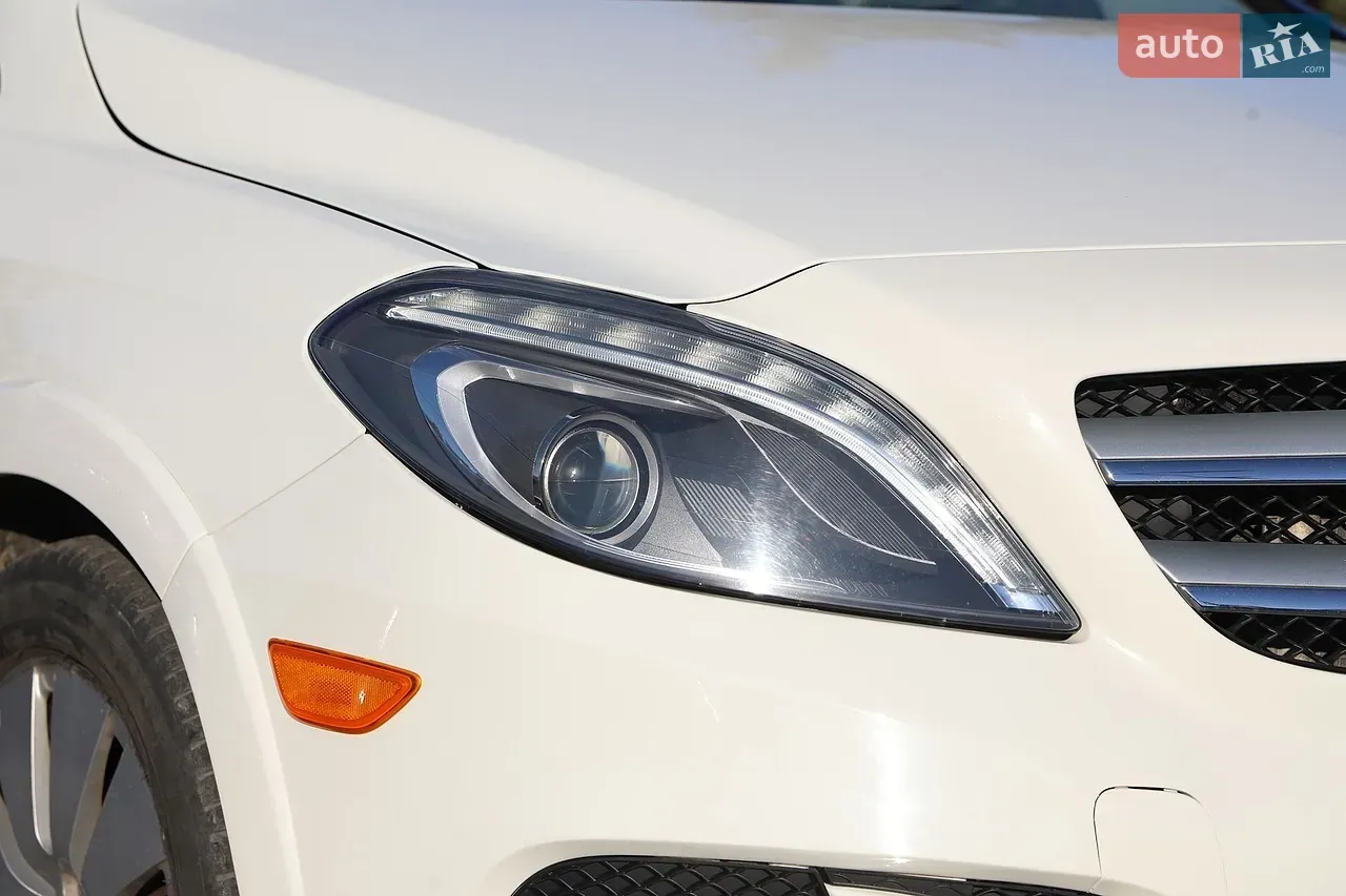 Mercedes-Benz B-Class 2014 photo 5