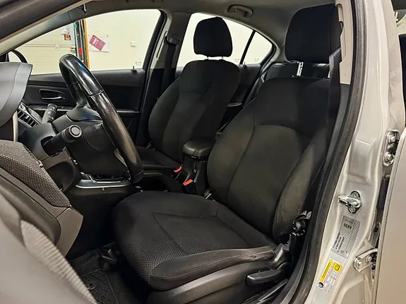 Chevrolet Cruze 2012 photo 4