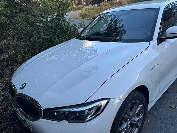 BMW 330E