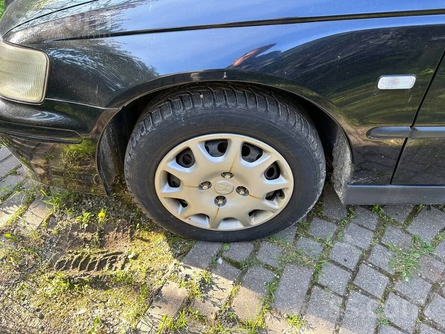 Audi A6 1996 photo 2