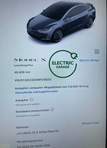 Tesla Model X 2021 photo 2
