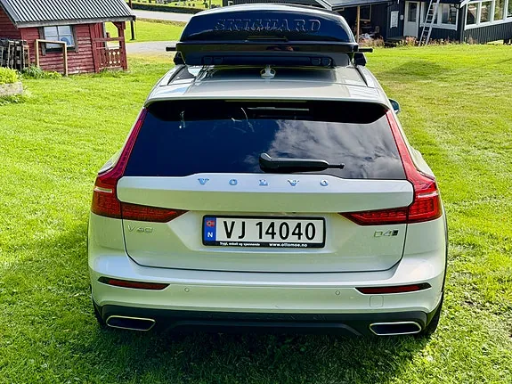 Volvo V60 Cross Country 2019 photo 5