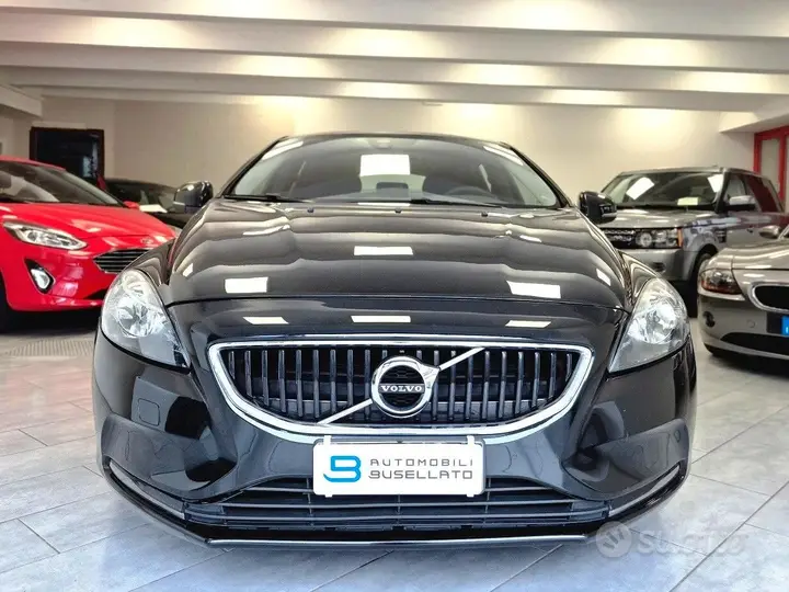 Volvo V40 2017 photo 2