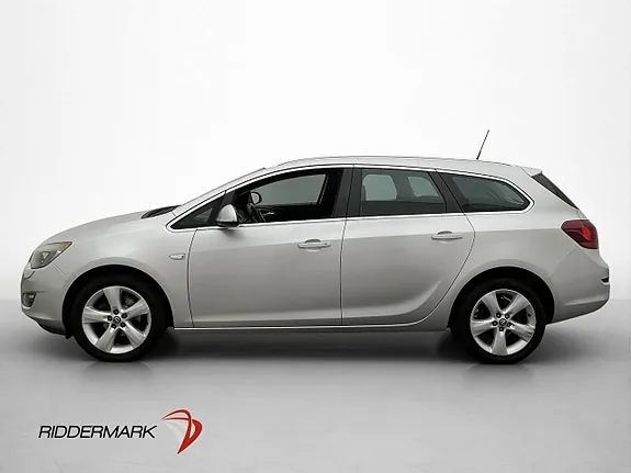 Opel Astra 2011 photo 5