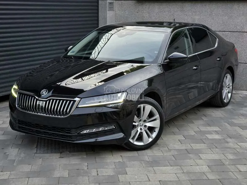 Skoda Superb 2021 photo 2