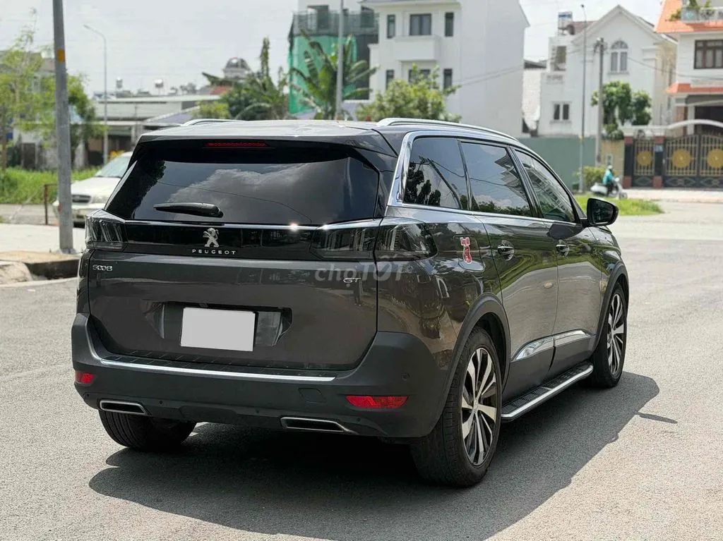 Peugeot 5008 2022 photo 2