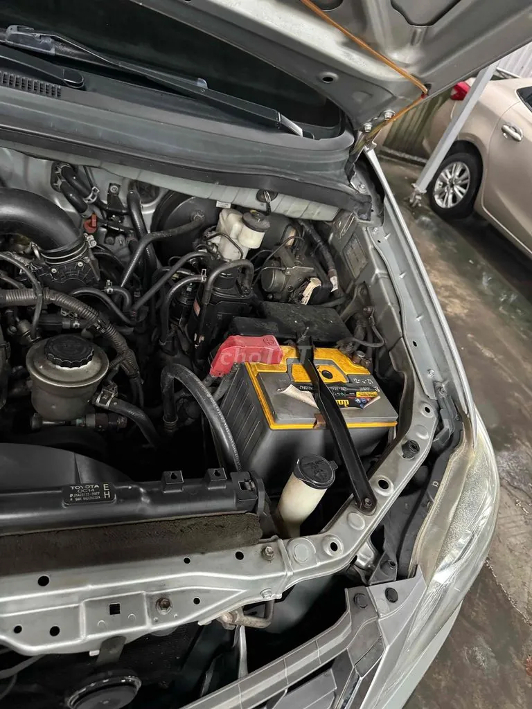 Toyota Innova 2014 photo 3