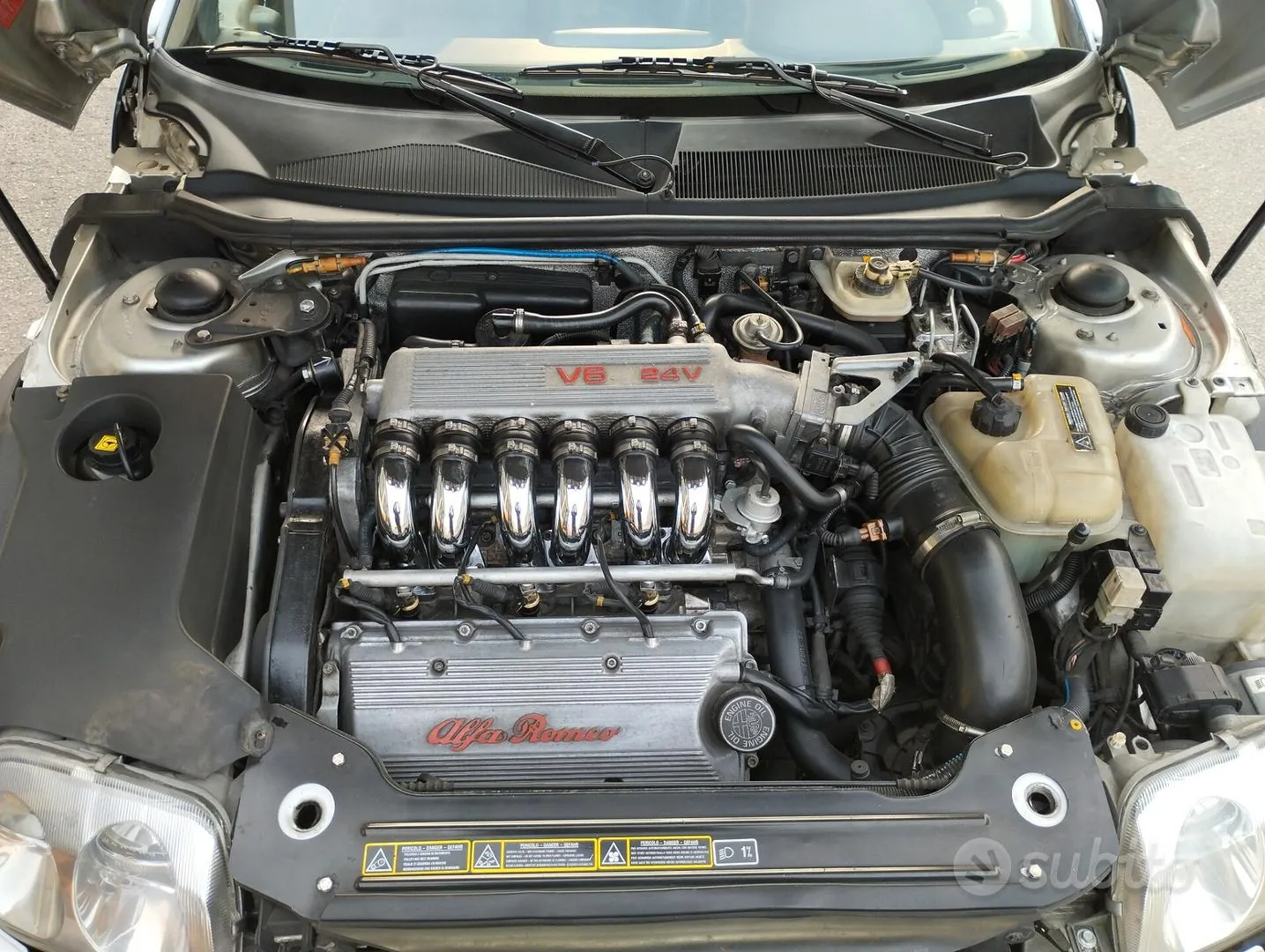 Alfa Romeo Gtv 1997 photo 4