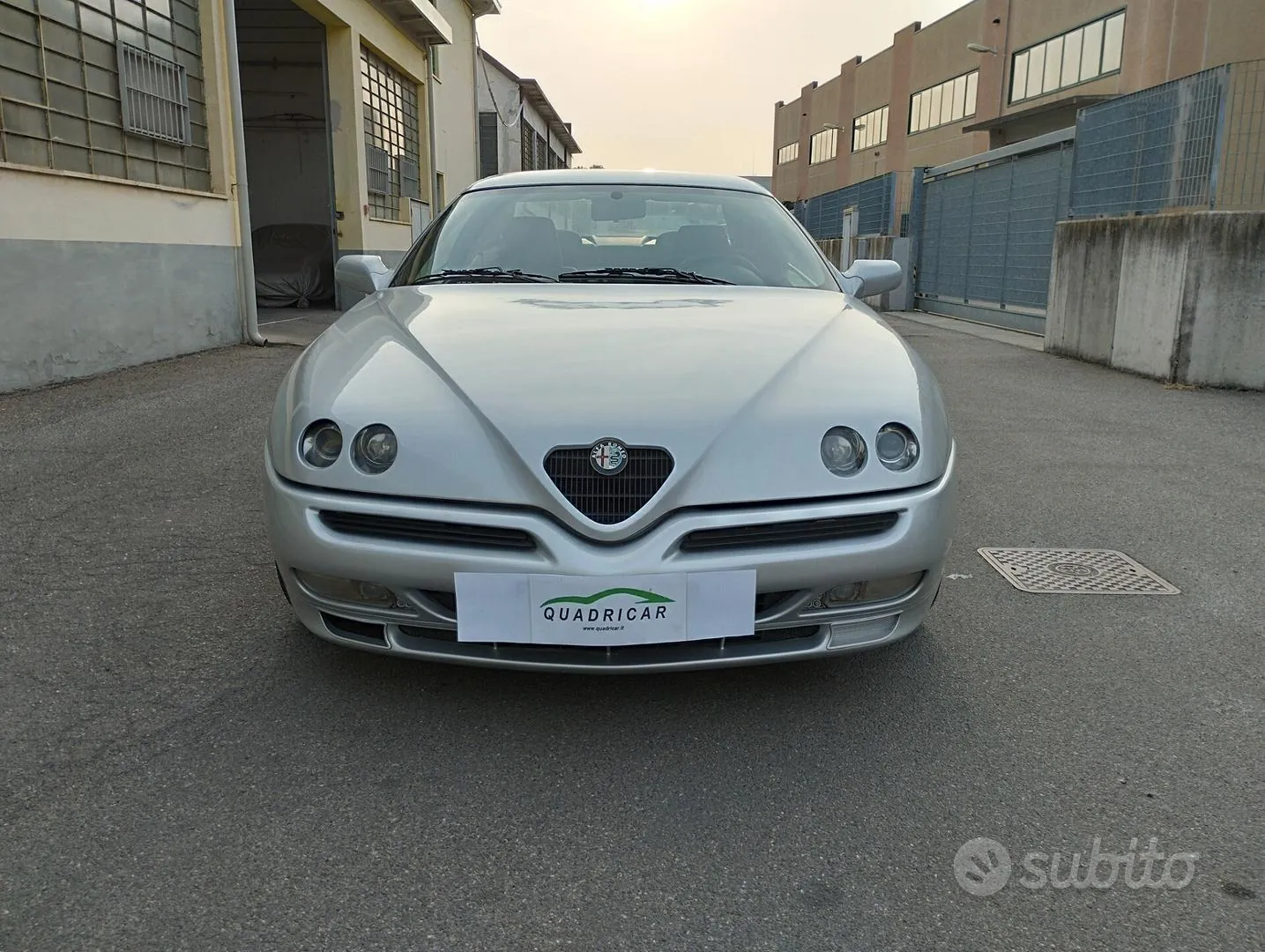 Alfa Romeo Gtv 1997 photo 2