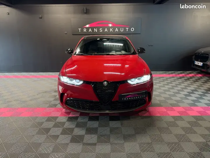 Alfa Romeo Tonale 2023 photo 2