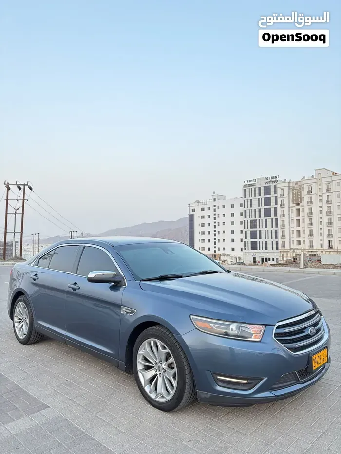 Ford Taurus 2018 photo 3