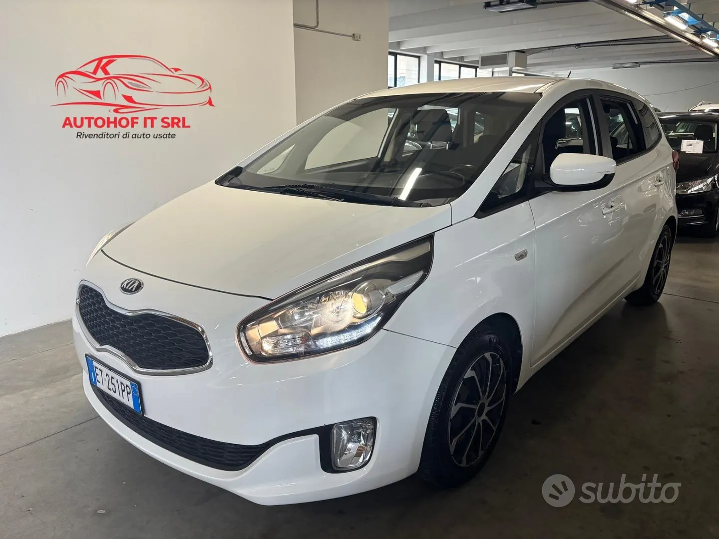 Kia Carens