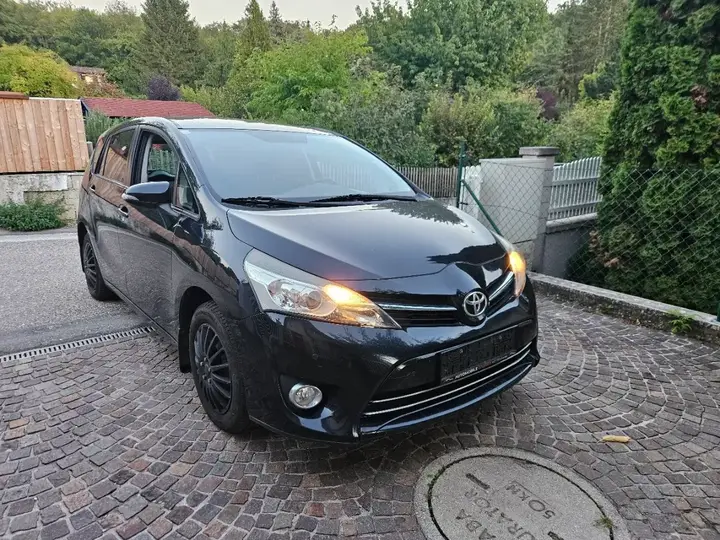 Toyota Verso