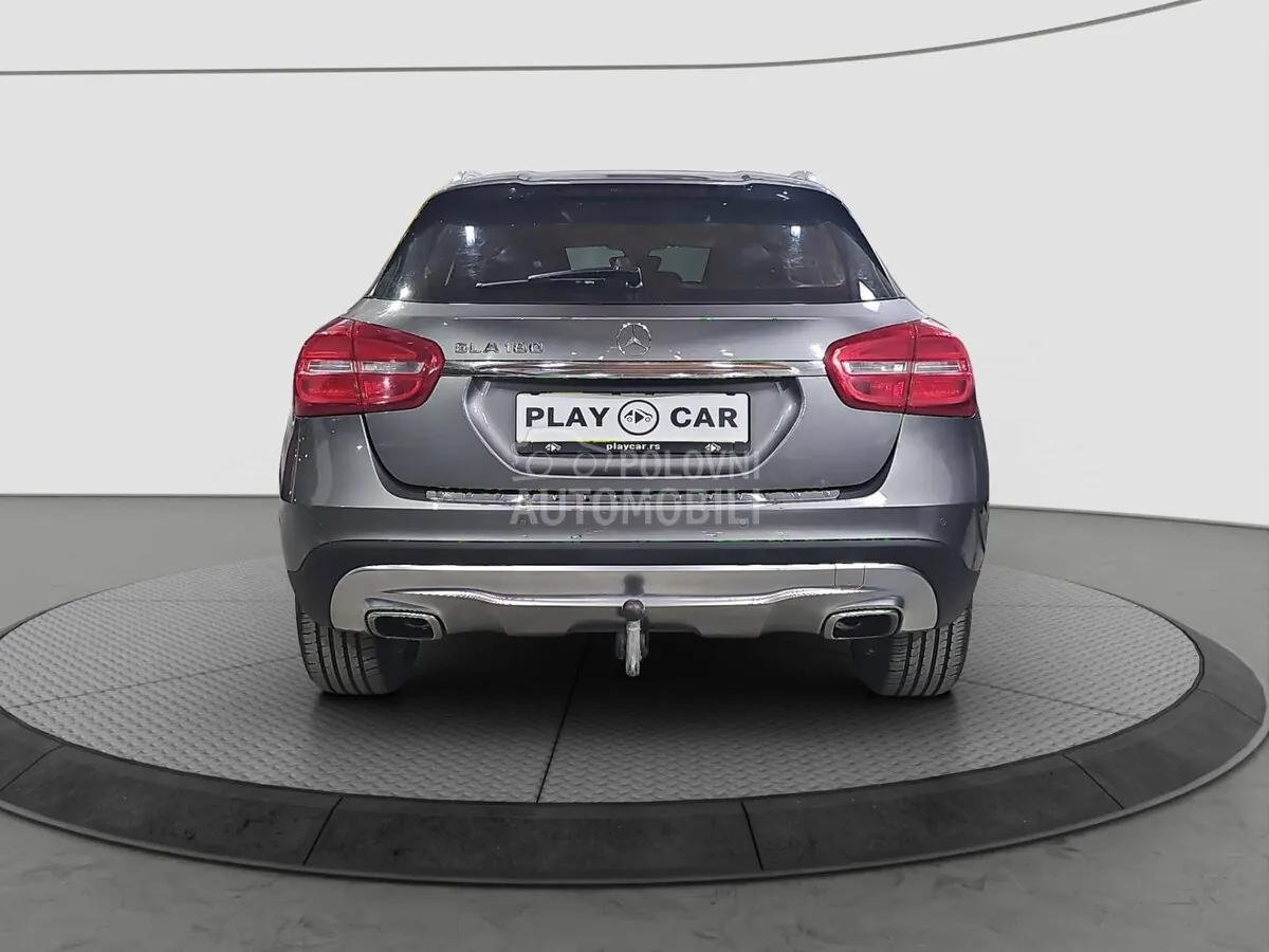 Mercedes-Benz Gla 180 2015 photo 4