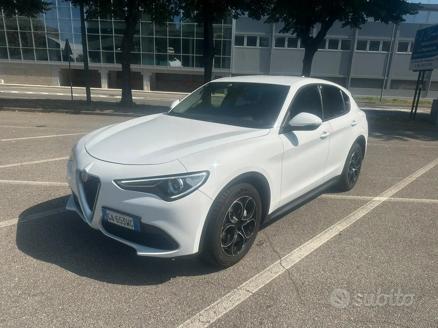 Alfa Romeo Stelvio 2020 photo 2