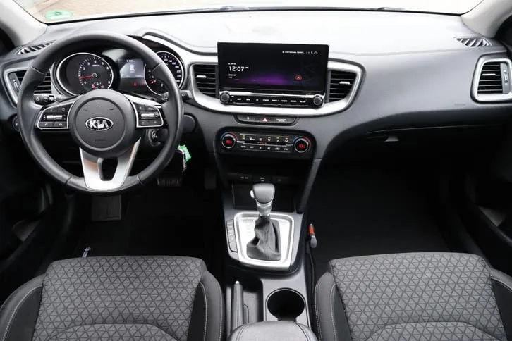Kia Ceed 2020 photo 2