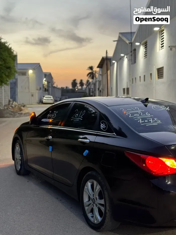Hyundai Sonata 2012 photo 3