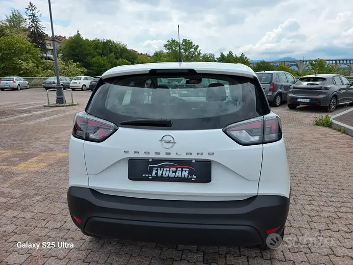 Opel Crossland 2023 photo 3